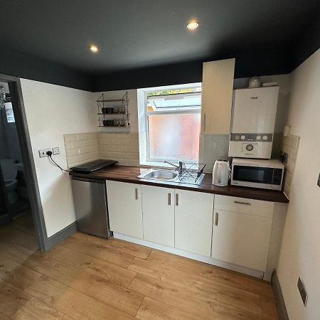Brand New Large Studio Flat! Σάτον Εξωτερικό φωτογραφία