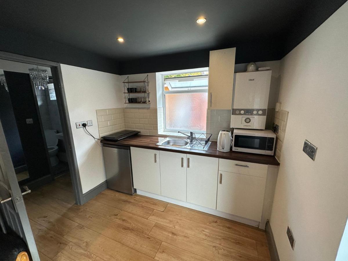 Brand New Large Studio Flat! Σάτον Εξωτερικό φωτογραφία